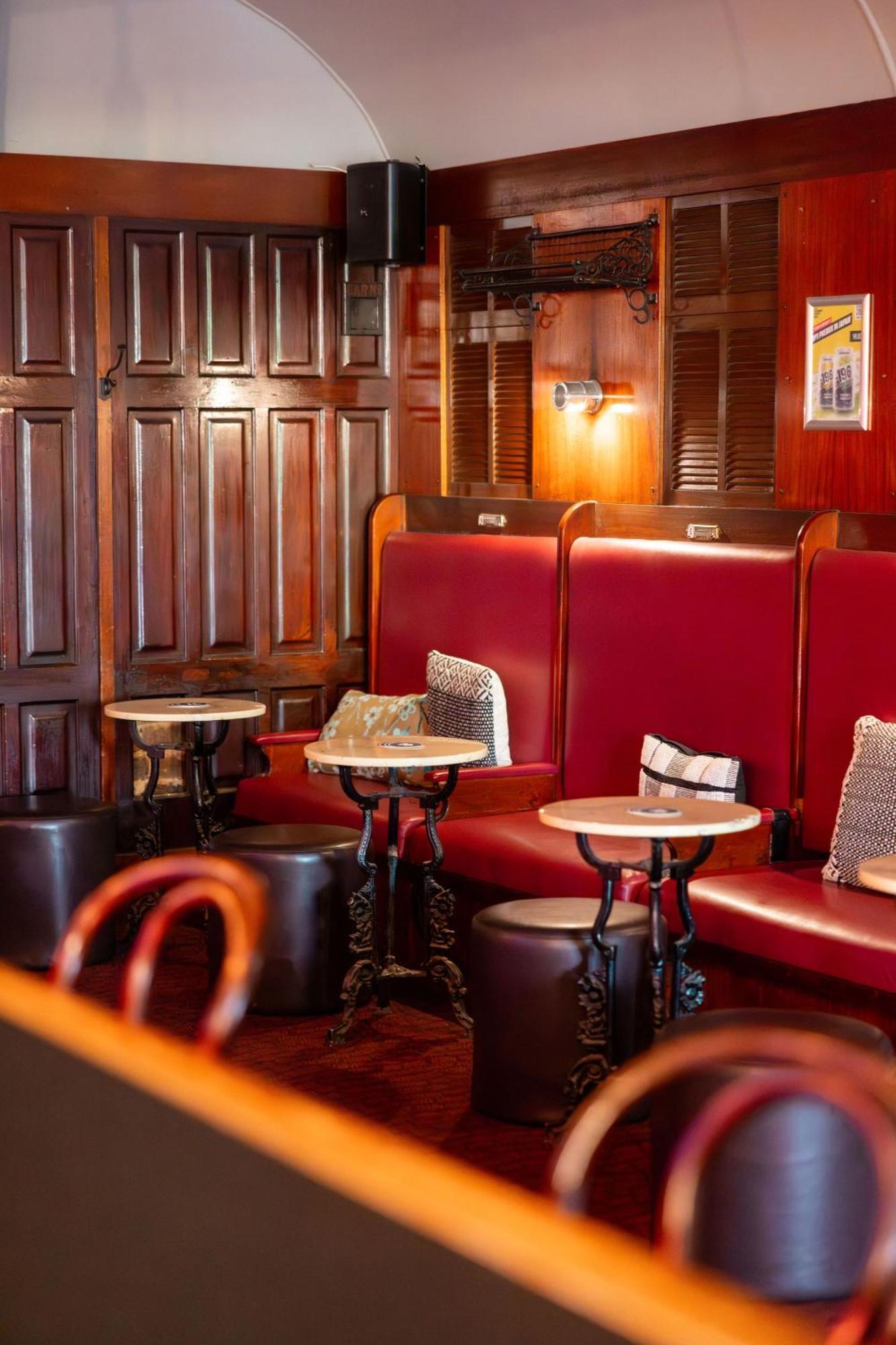 Hornsby Inn Екстер'єр фото