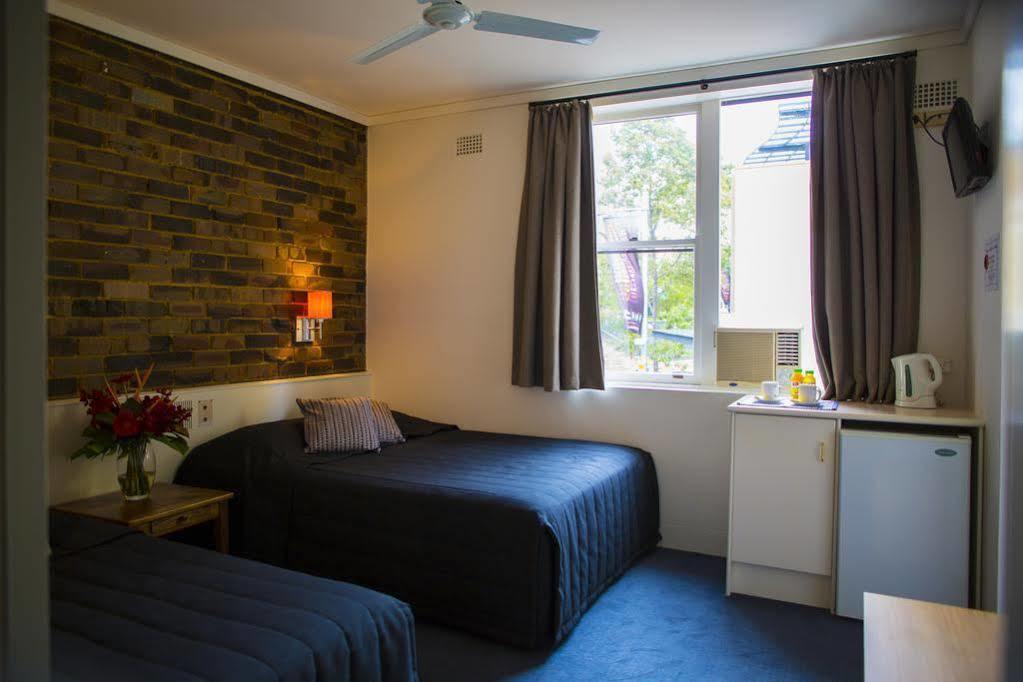 Hornsby Inn Екстер'єр фото
